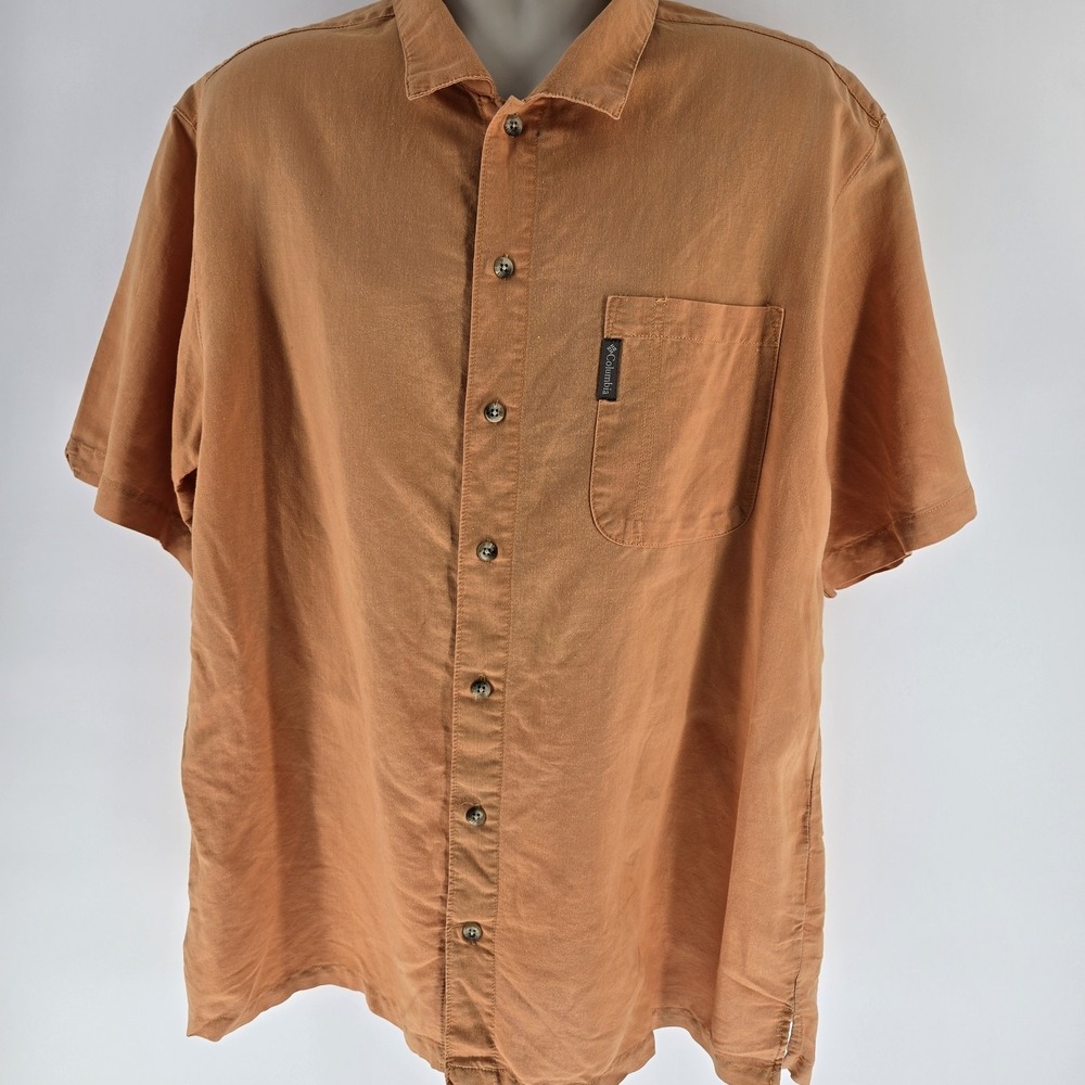 Columbia Sportswear Button Down Men's‎ XLarge Orange Cotton Short Sleeve Shirt